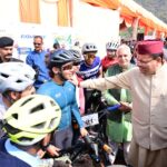 मुख्यमंत्री पुष्कर सिंह धामी ने नयार वैली फेस्टिवल का शुभारंभ करते हुए कई स्थलीय कार्य और विकास कार्यों की घोषणा की